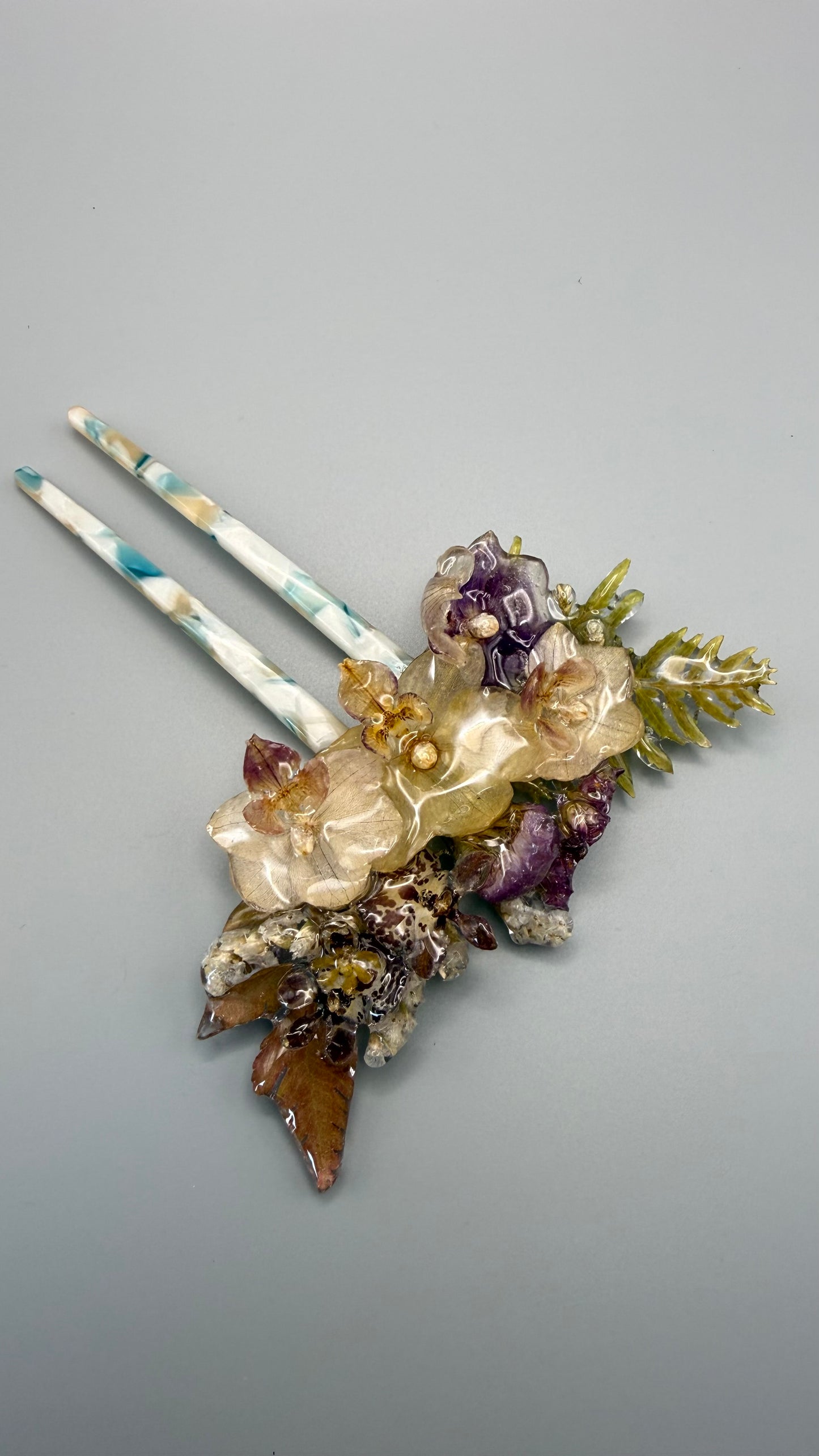Orchid Garden Hair Stick - Real Dried Flower Resin
Art Accessory