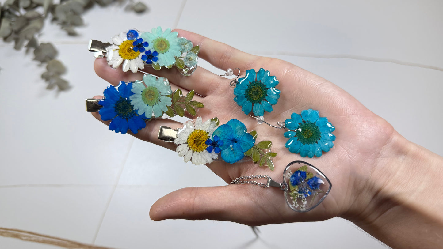 DIY UV Resin Jewelry Kit - Handmade Floral Craft Set with Video/ DIY 樹脂首飾套裝