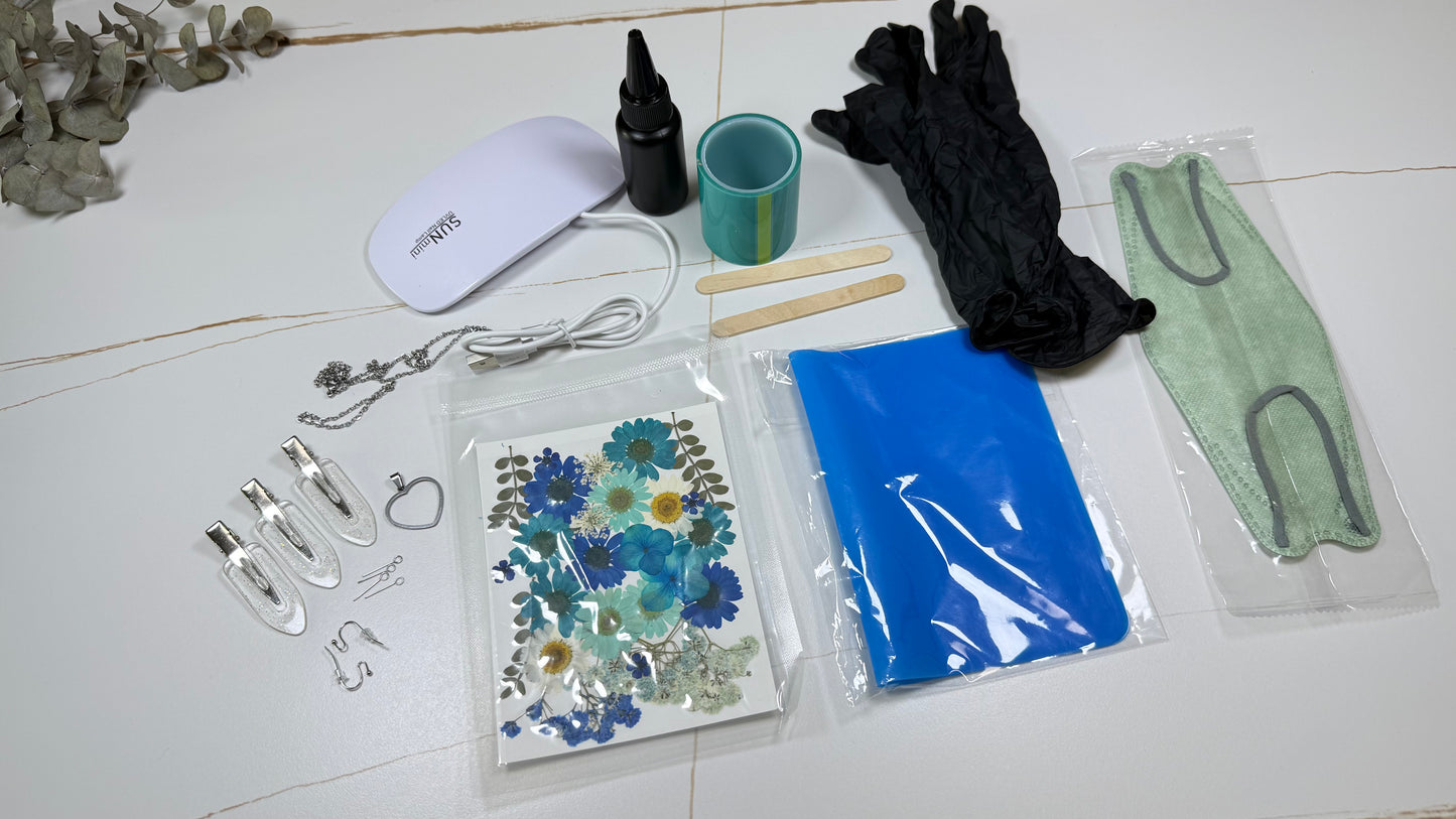 DIY UV Resin Jewelry Kit - Handmade Floral Craft Set with Video/ DIY 樹脂首飾套裝