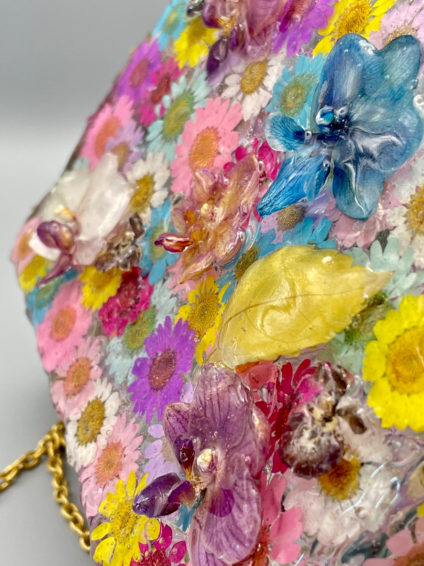 One-of-a-Kind Floral Designer Bag – Real Orchids & Dried Flowers in UV Resin