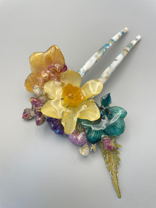 Tropical Sunrise Hair Fork - Orchid & Daffodil
Resin Hairpin