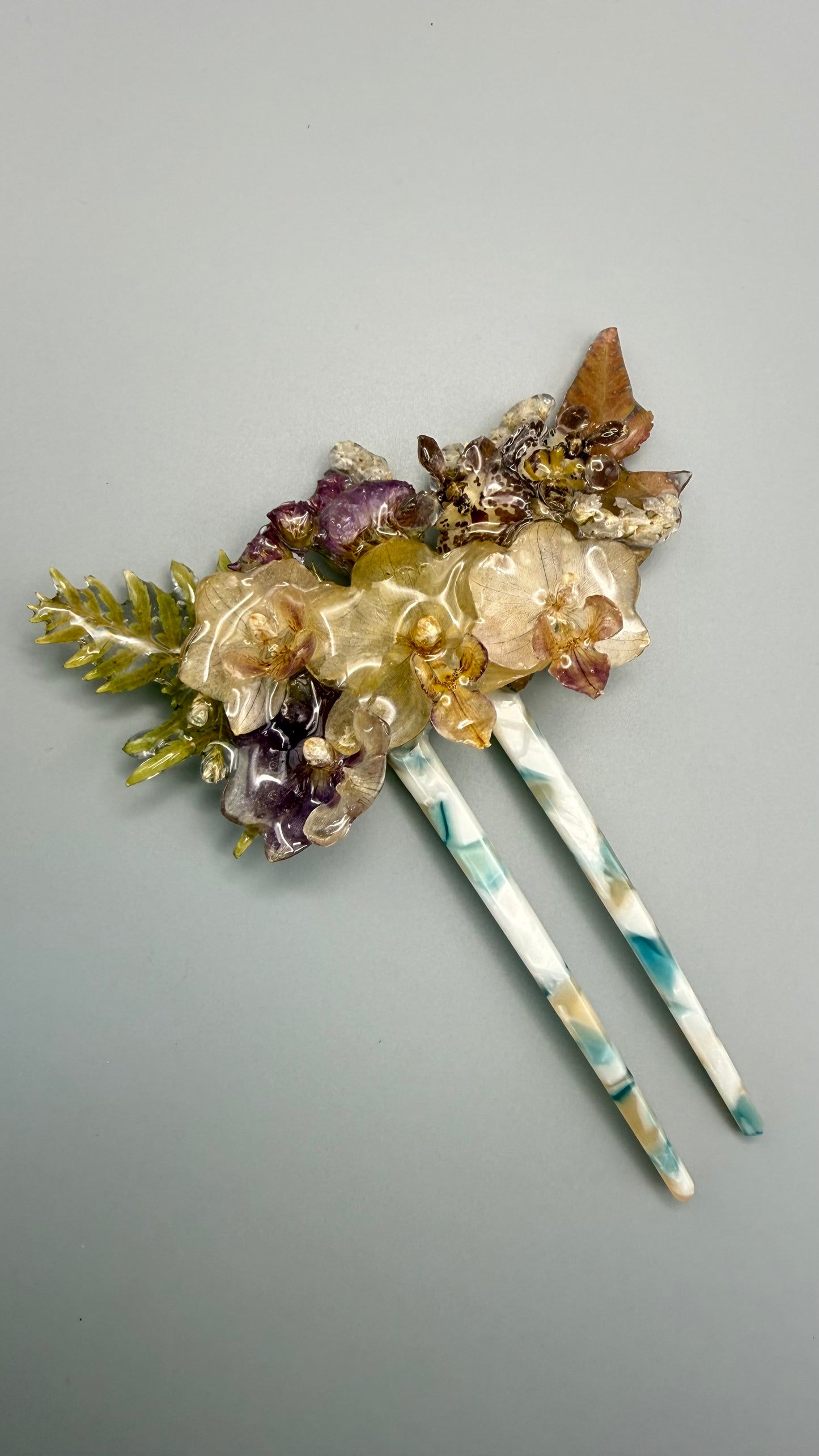 Orchid Garden Hair Stick - Real Dried Flower Resin
Art Accessory