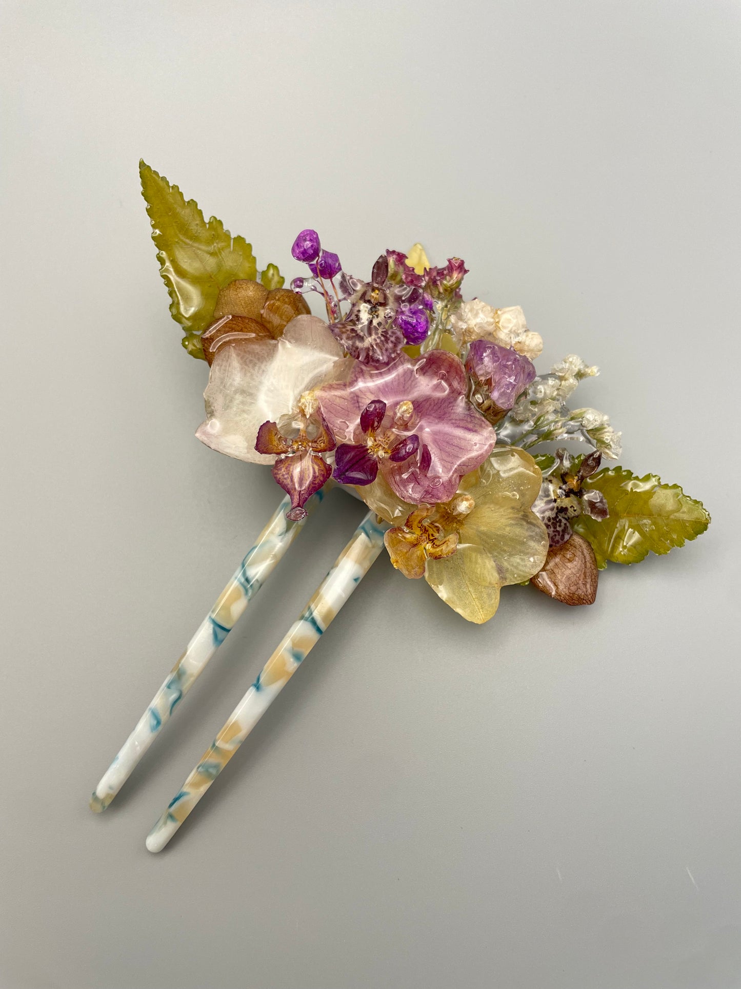 Dried Flower Hair Fork - Handmade Resin Hair Accessory