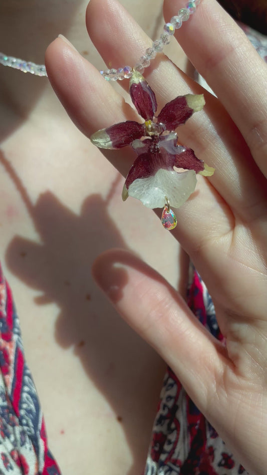 Necklace "Orchid Radiance"